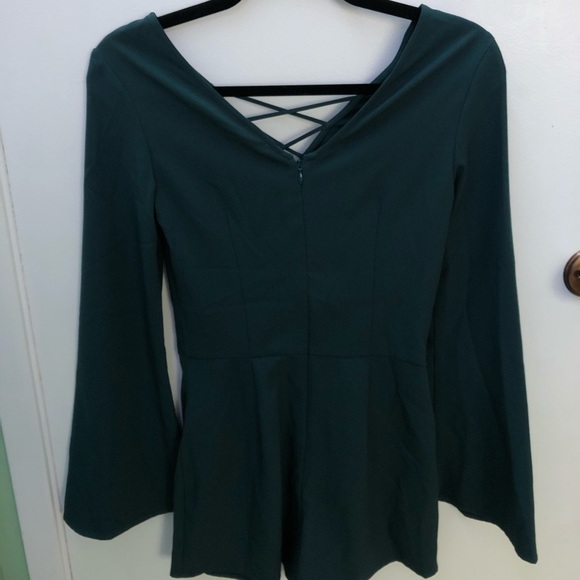 🦋GARAGE ROMPER BELL SLEEVES🦋 - Picture 2 of 2